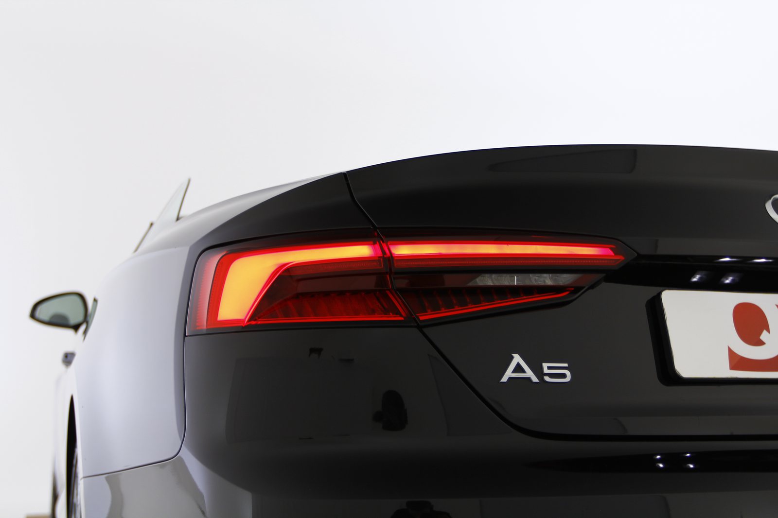 Audi - A5 2.0 TFSI Cabriolet - N005064 - Exterieur - Teaser (34).JPG