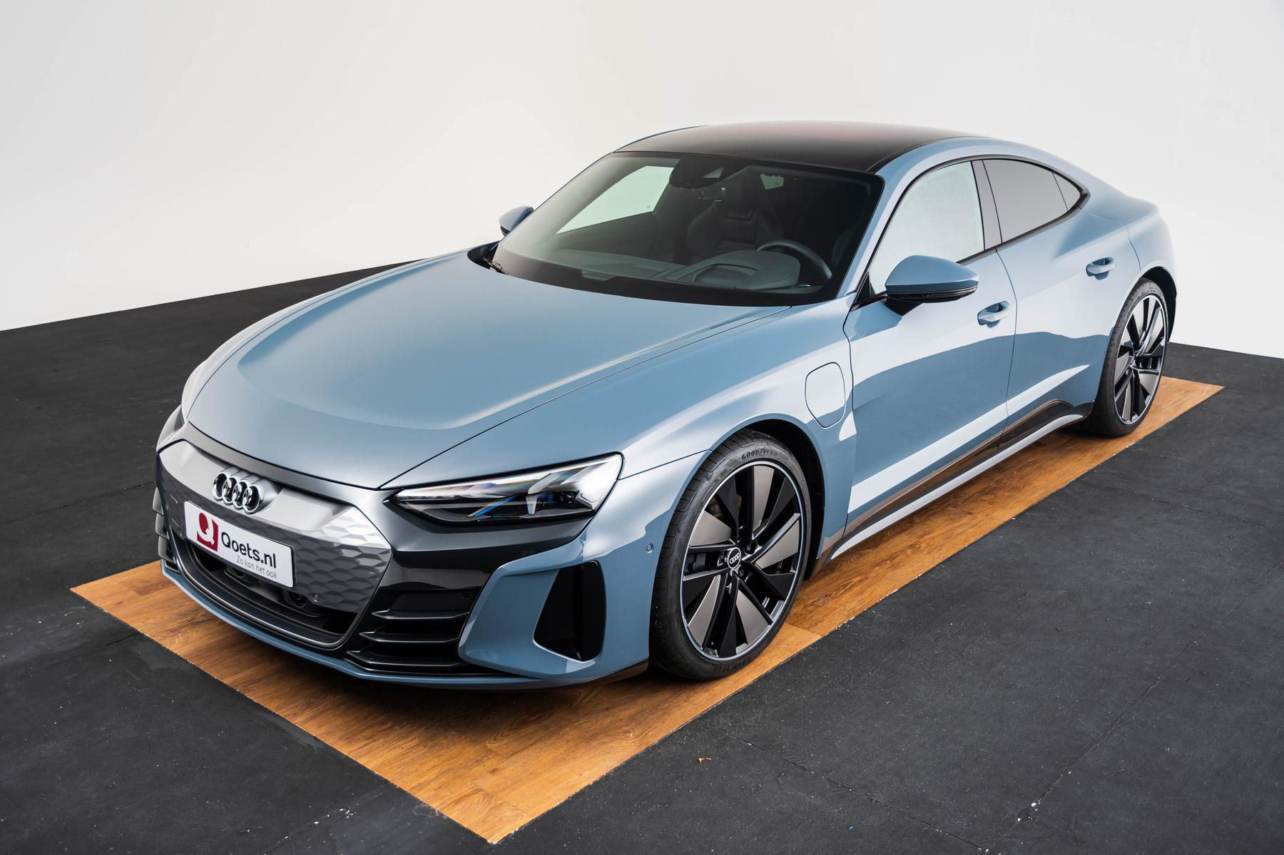 Audi e-tron GT quattro review