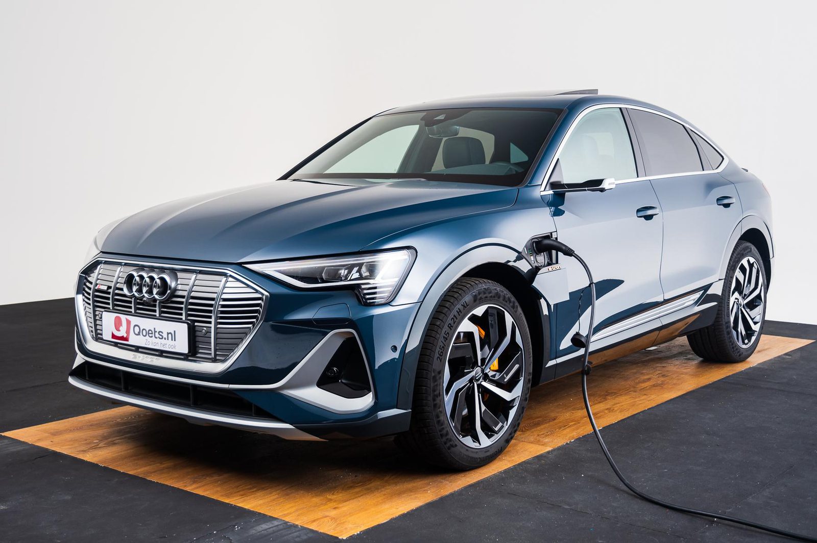 Audi e-tron Qoets (6).jpeg