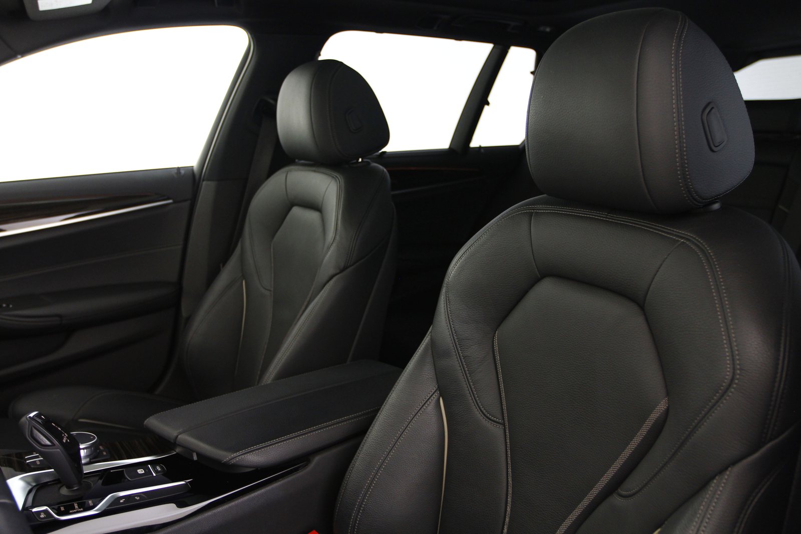 BMW 5 Serie - 481- BMW Sportstoelen.JPG