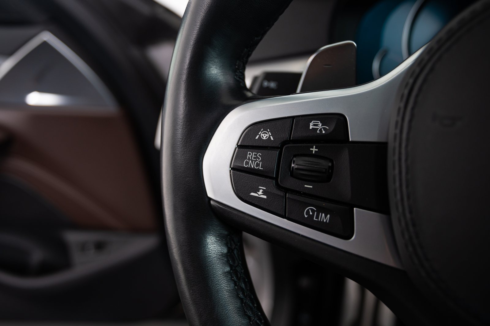 BMW 5 Serie 5AU - Driving Assistant Professional.jpg