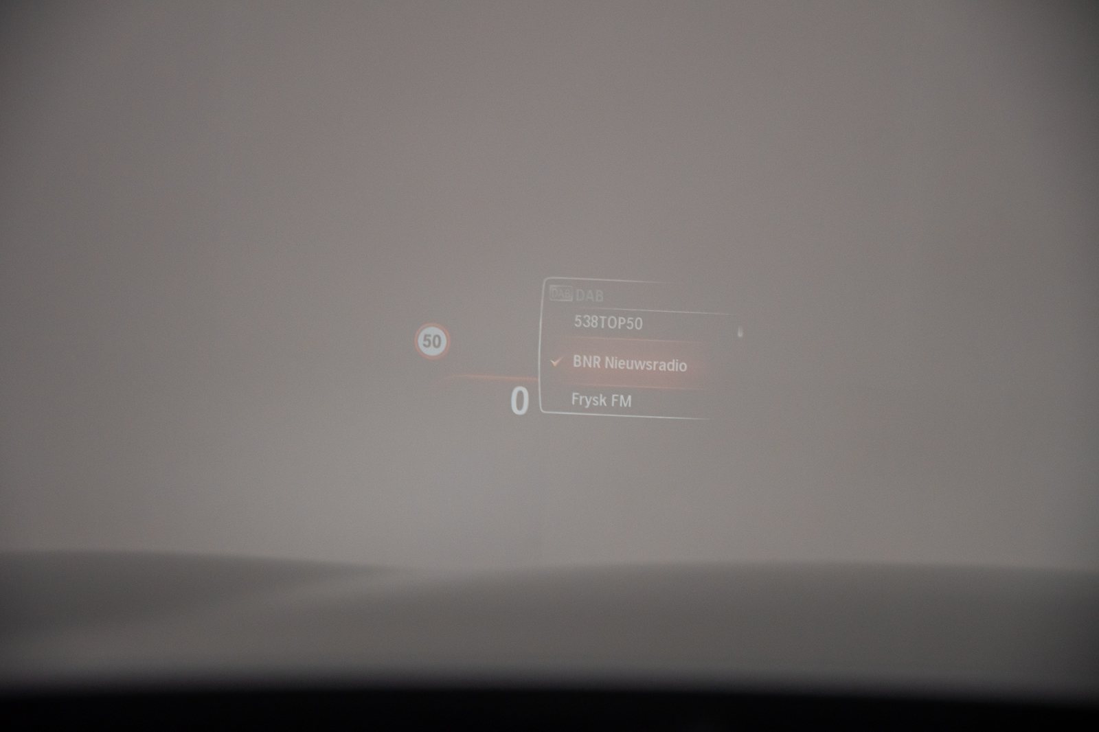 BMW 5 Serie BMW X5 - 610 - BMW Head-Up Display.jpg