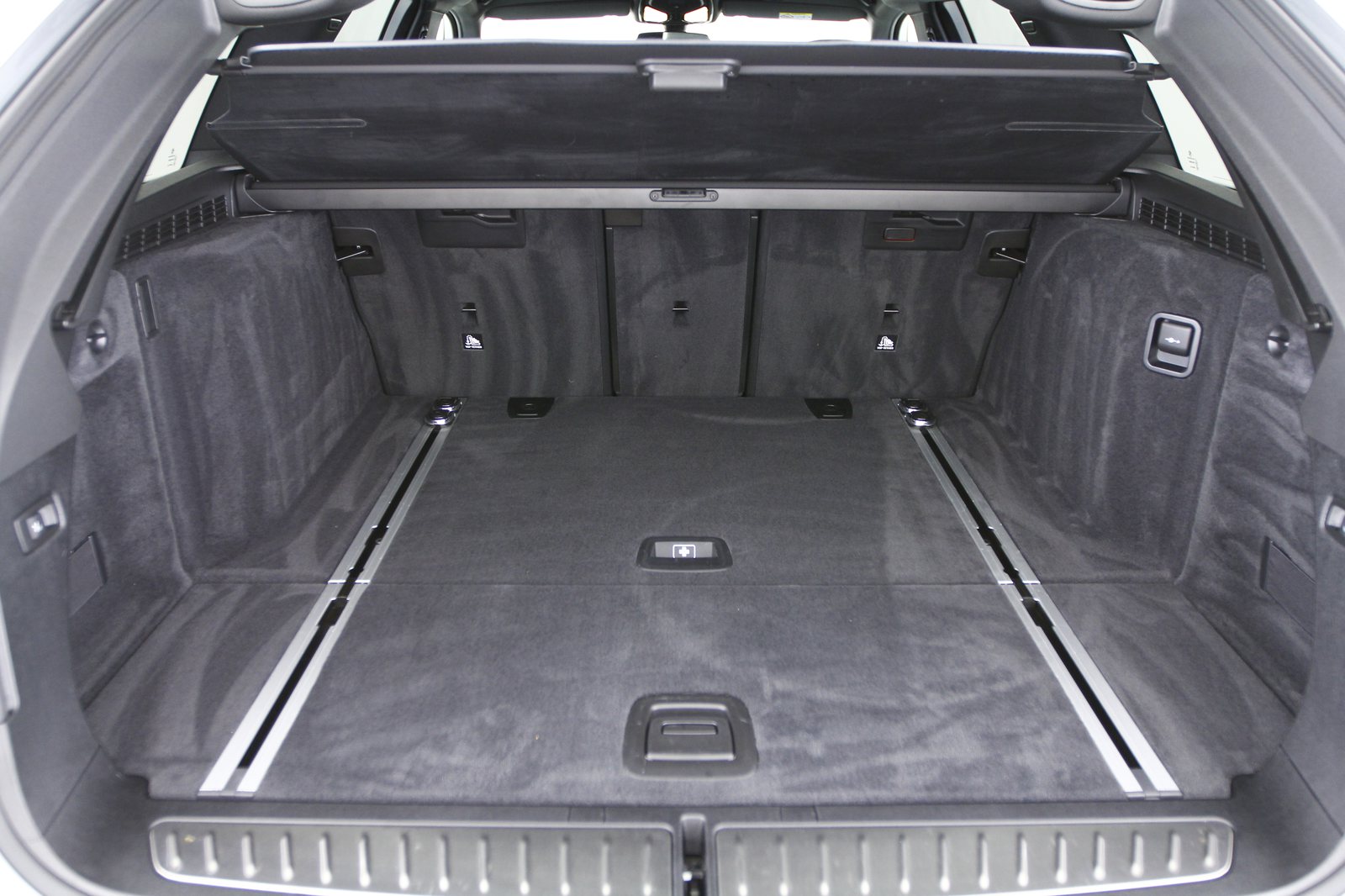 BMW 5 Serie - 418 Opbergpakket.JPG