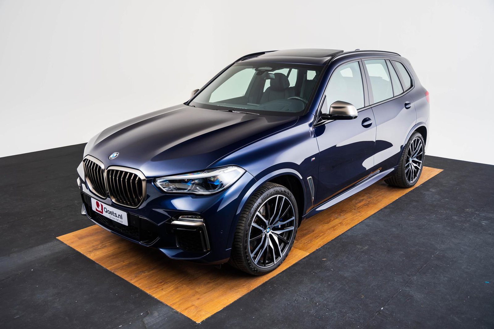 C3Z - Tanzanite Blue II Metallic.jpg