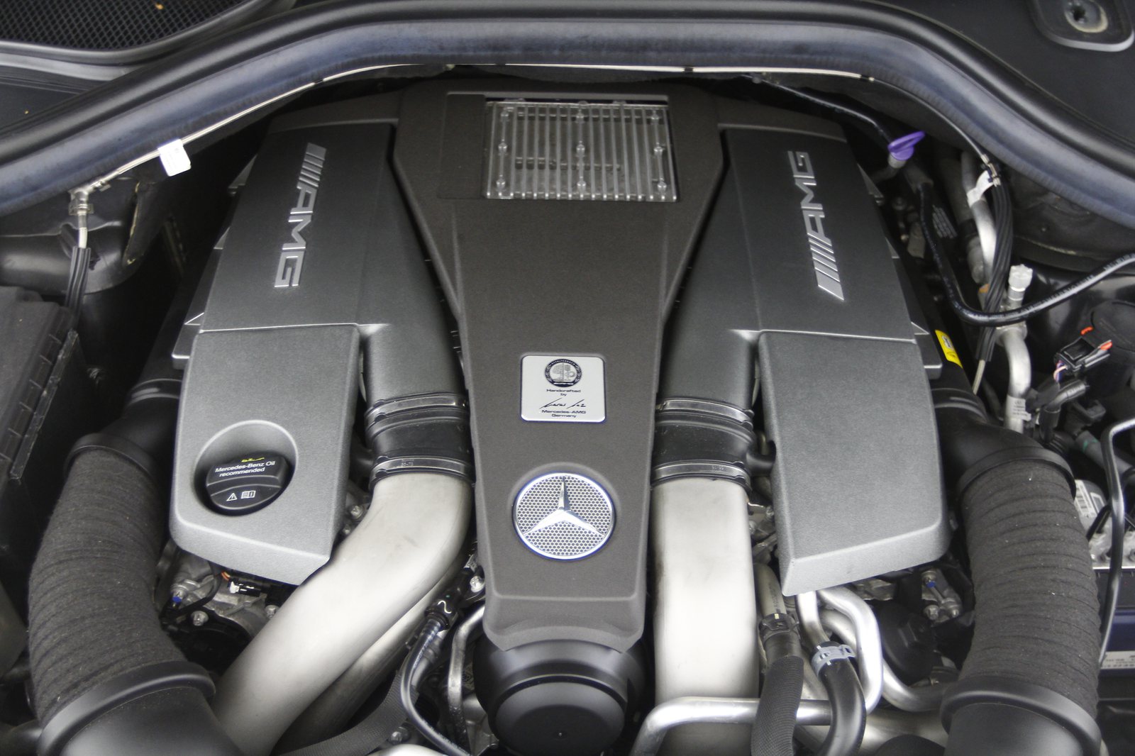 Mercedes - AMG GLS 63 4MATIC - A887305 - Teaser - Interieur - (18).JPG