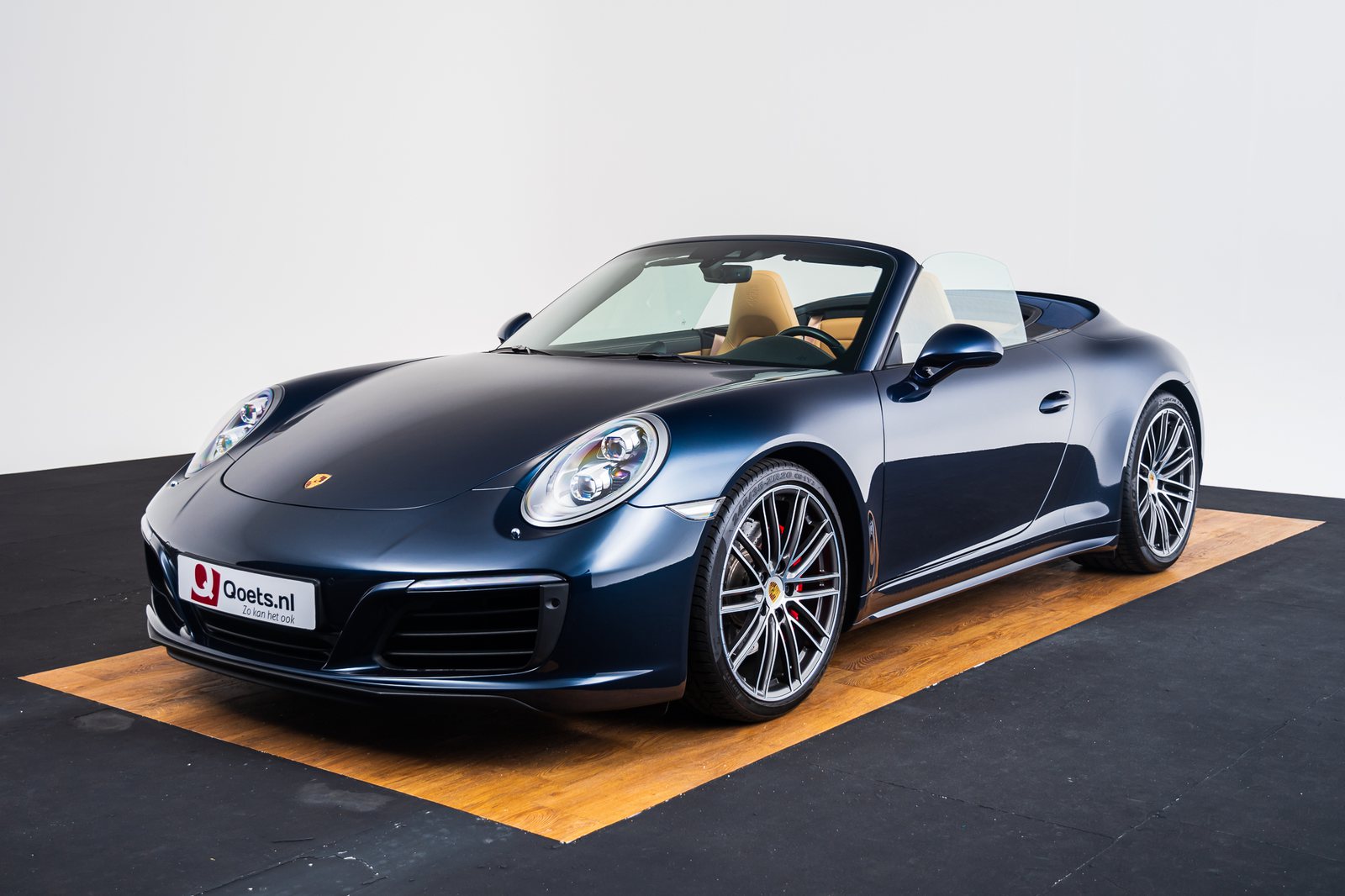 Porsche - 911 Carrera 4S Cabriolet - Nachtblauw (17).jpg