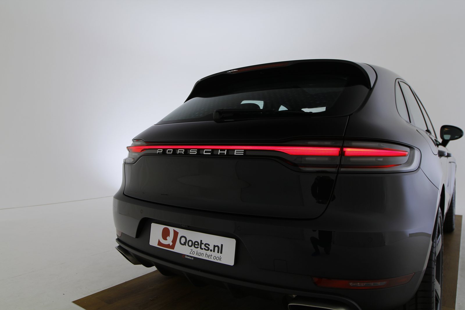 Porsche - Macan 2.0 - LB07094 - Teaser - Exterieur - (16).JPG